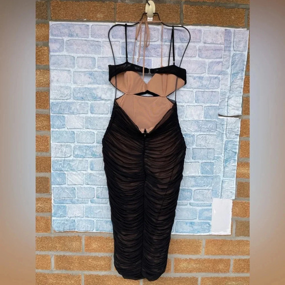 House of CB Tibi Black Cutout Ruched Midi
Dress large - Picture 9 of 15